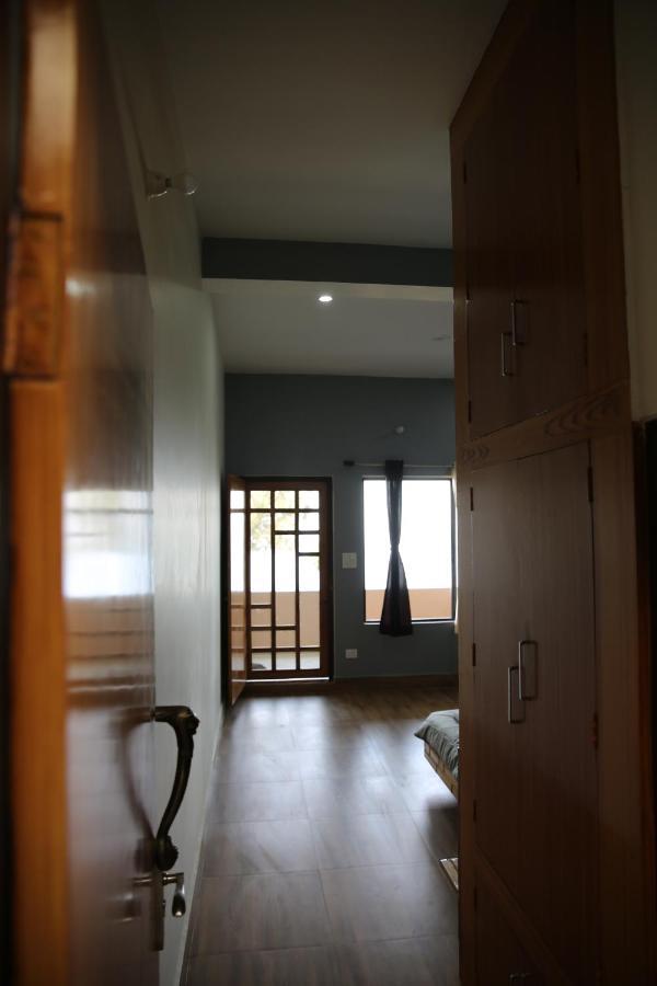 The Buransh Inn Almora Eksteriør billede