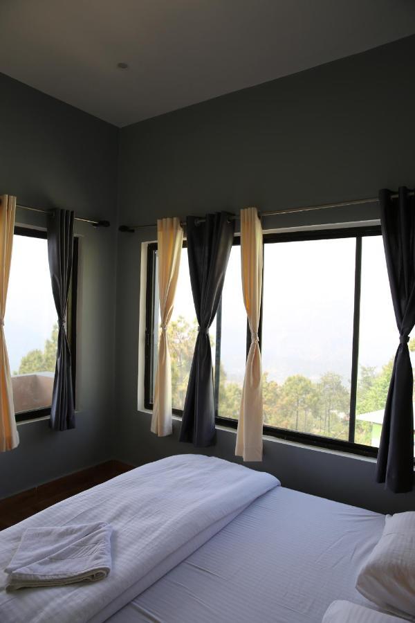 The Buransh Inn Almora Eksteriør billede