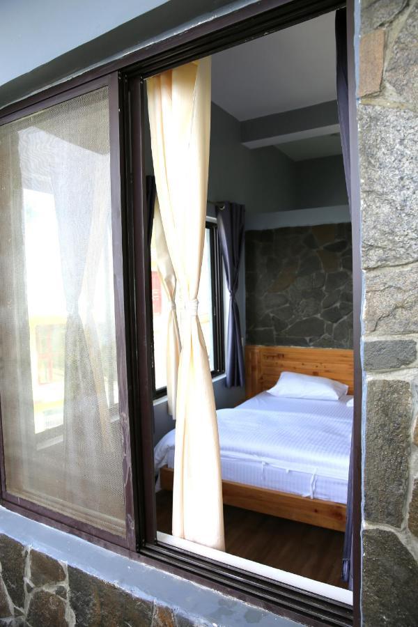 The Buransh Inn Almora Eksteriør billede