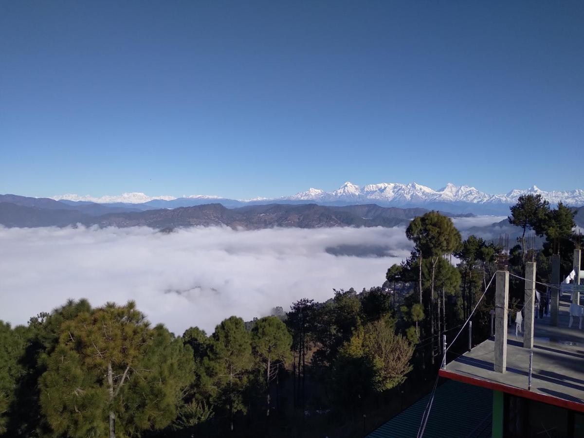 The Buransh Inn Almora Eksteriør billede